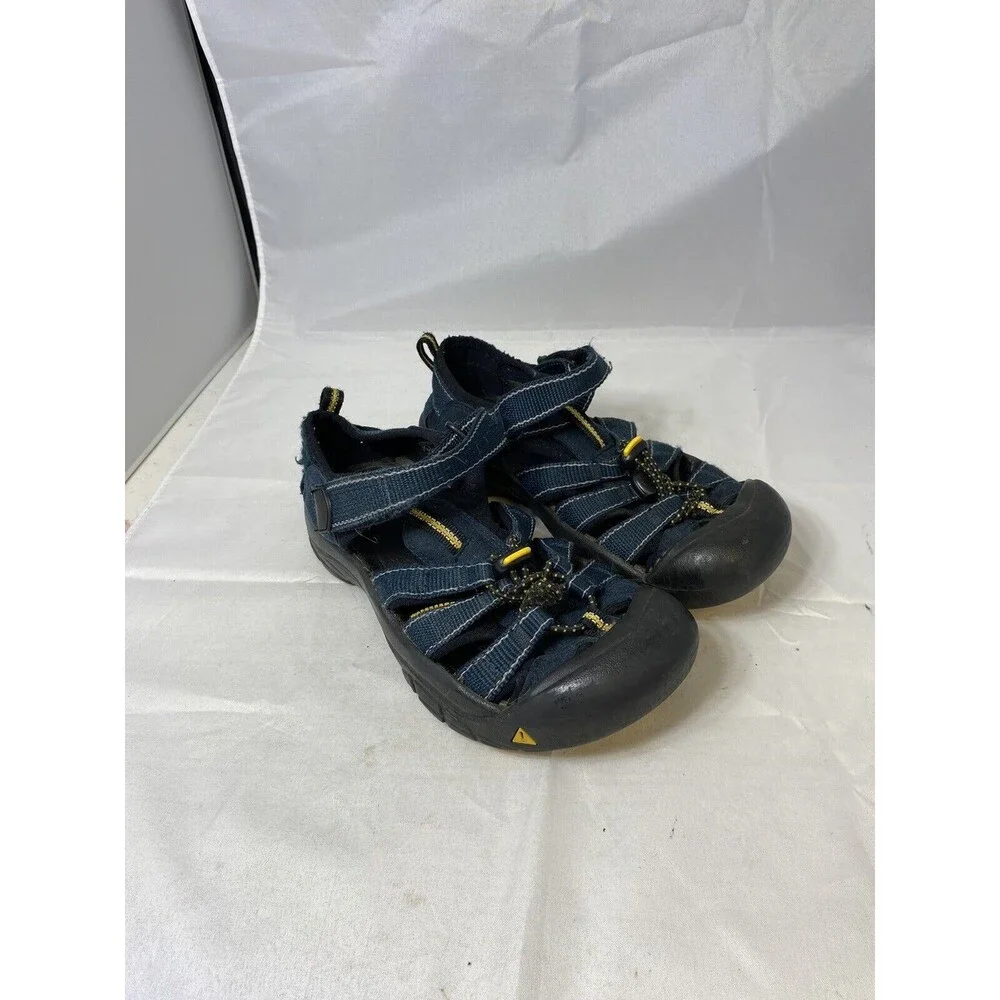 Keen Big Kids Newport H2 Waterproof Hiking Sandals Blue Black Closed Toe Size 3